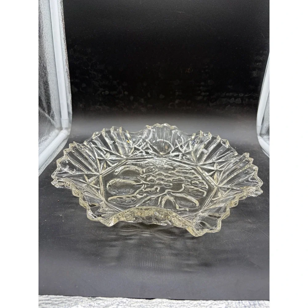 Vintage Clear Pressed Glass Ruffled Grape Bowl Scalloped Edge Centerpiece 10.7in